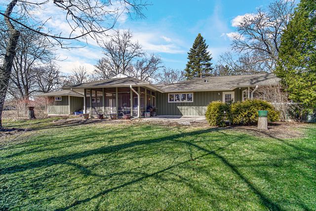 3459 W Mardan Drive, Long Grove, IL 60047