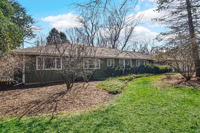 3459 W Mardan Drive, Long Grove, IL 60047