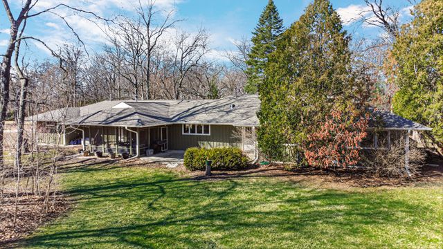 3459 W Mardan Drive, Long Grove, IL 60047