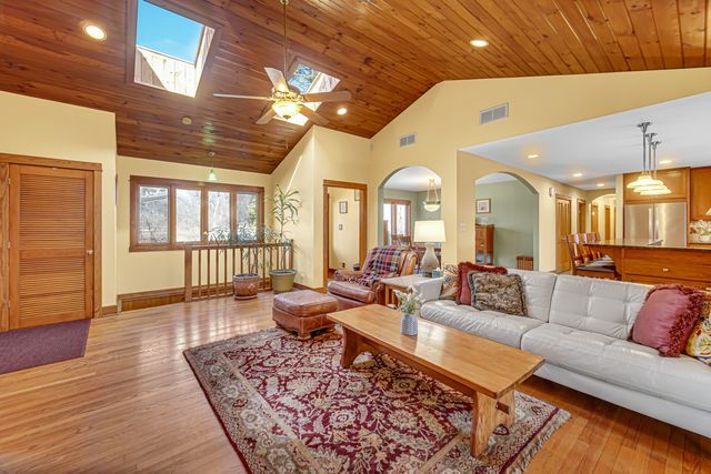 3459 W Mardan Drive, Long Grove, IL 60047