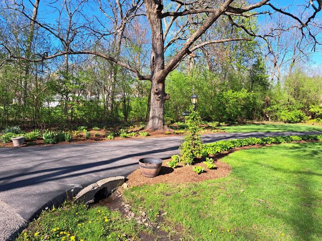 3459 W Mardan Drive, Long Grove, IL 60047