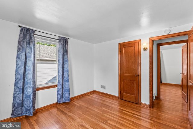 302 WIRT AVENUE, Hanover, PA 17331