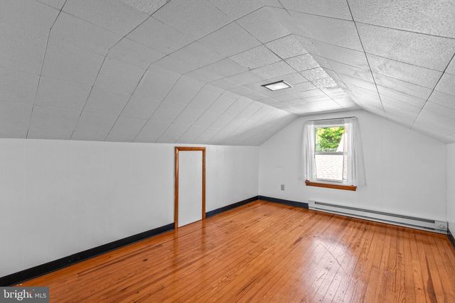 302 WIRT AVENUE, Hanover, PA 17331