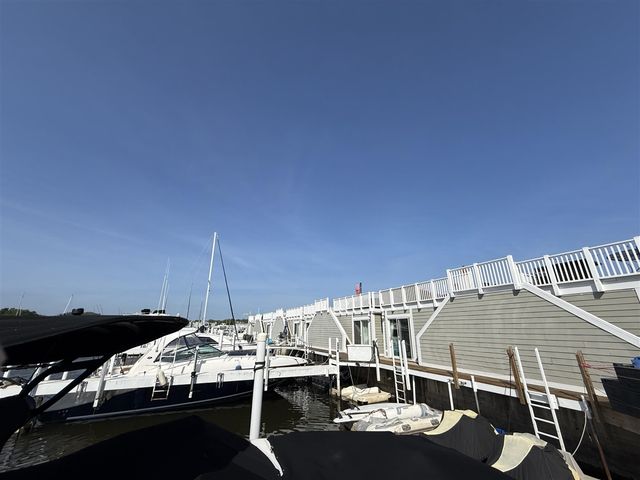 19 Lighthouse Point, New Buffalo, MI 49117
