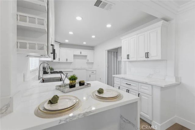 140 W Grove Street, Rialto, CA 92376