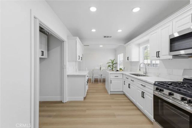 140 W Grove Street, Rialto, CA 92376