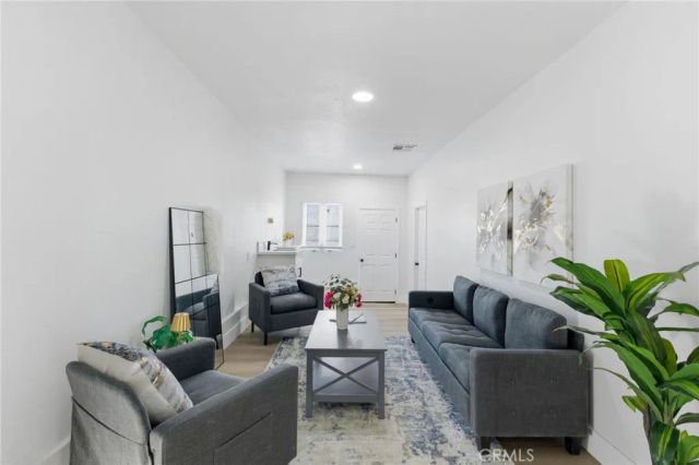 140 W Grove Street, Rialto, CA 92376