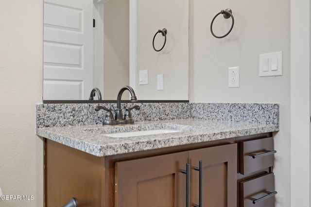 12921 Pontesbury Drive, El Paso, TX 79928