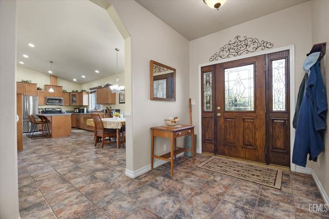 21412 Carriage Drive, Tehachapi, CA 93561