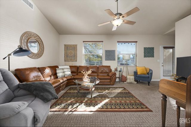 21412 Carriage Drive, Tehachapi, CA 93561