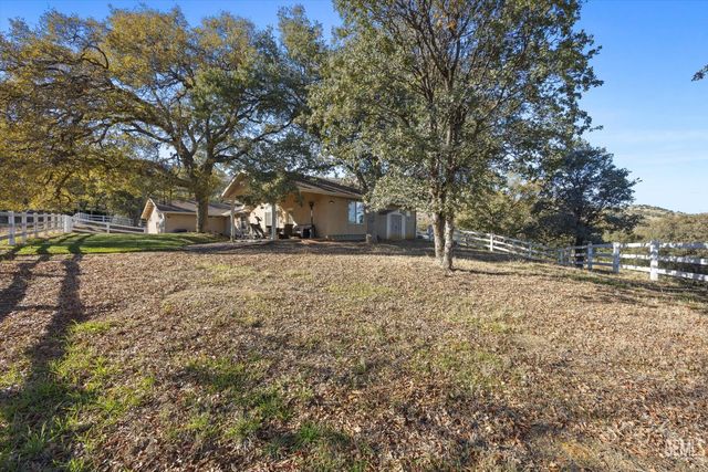 21412 Carriage Drive, Tehachapi, CA 93561