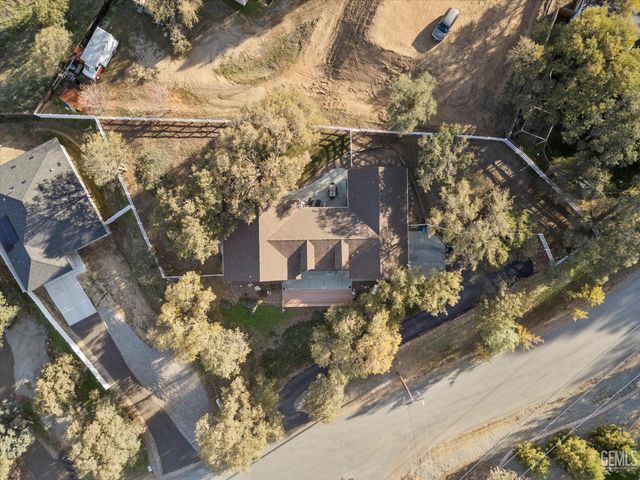 21412 Carriage Drive, Tehachapi, CA 93561