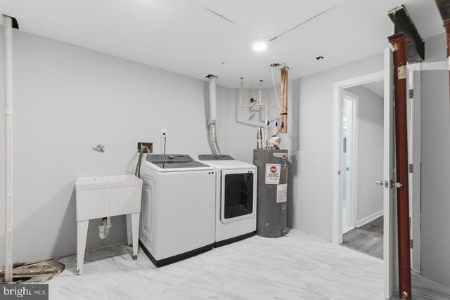 7008 FLAG HARBOR DR, District Heights, MD 20747