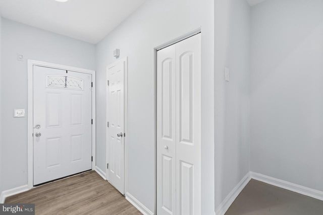 7008 FLAG HARBOR DR, District Heights, MD 20747