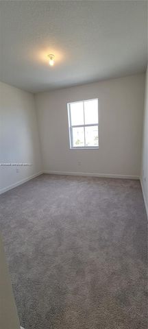 1010 SE 26th Ter, Homestead, FL 33035