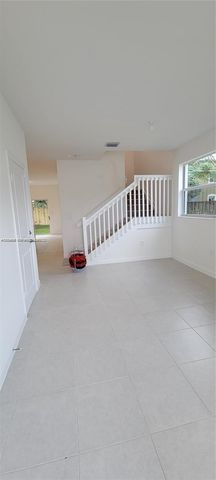 1010 SE 26th Ter, Homestead, FL 33035
