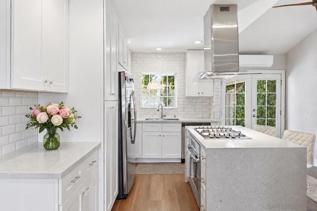 4421 37th Street, San Diego, CA 92116