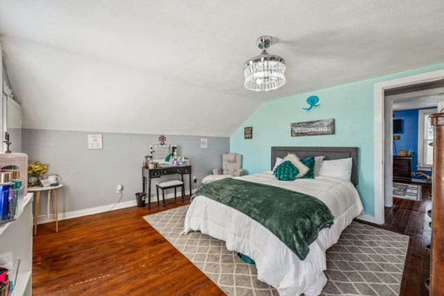 261 N 2nd Street, Walnut Springs, TX 76690