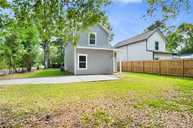 250 4th Avenue, Chickasaw, AL 36611