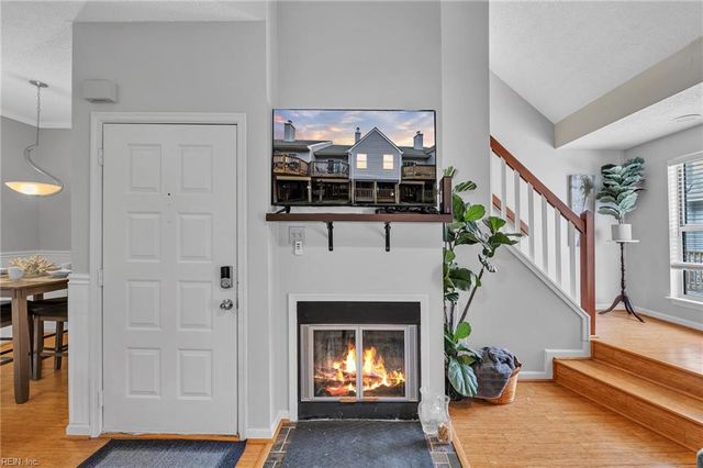 865 Little Bay Ave Apt 5, Norfolk, VA 23503