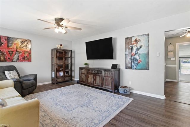 2333 Number Ten LN, Chesapeake, VA 23323