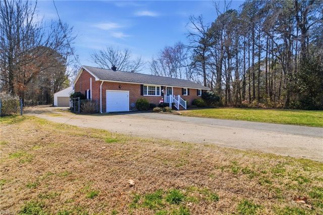 2333 Number Ten LN, Chesapeake, VA 23323