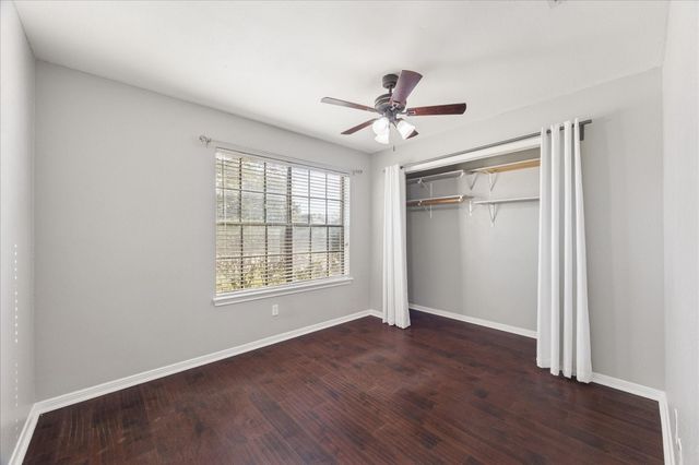 3115 Southdown Drive, Pearland, TX 77584