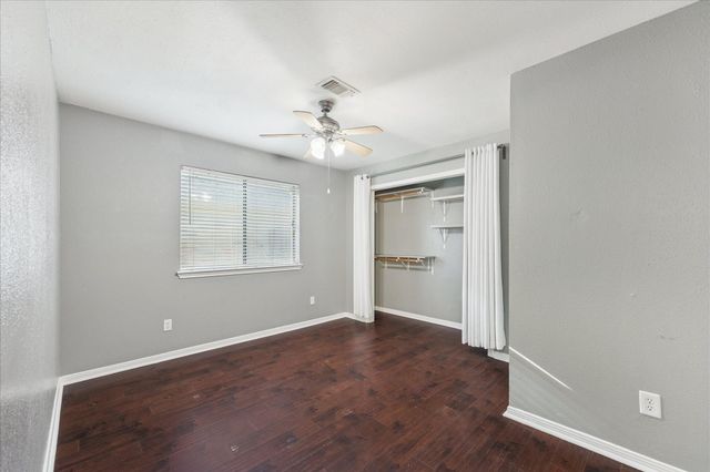 3115 Southdown Drive, Pearland, TX 77584