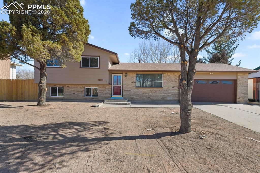 4038 West Drive, Pueblo, CO 81008