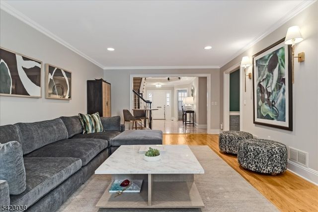 45 Pippins Way, Morris Twp., NJ 07960