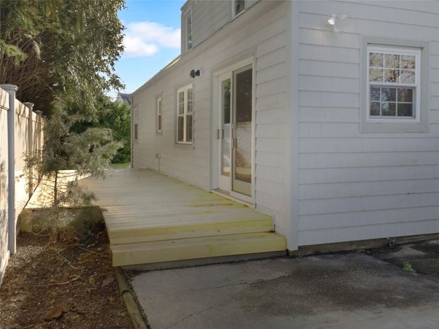1035 Bonaparte Place, Baldwin, NY 11510