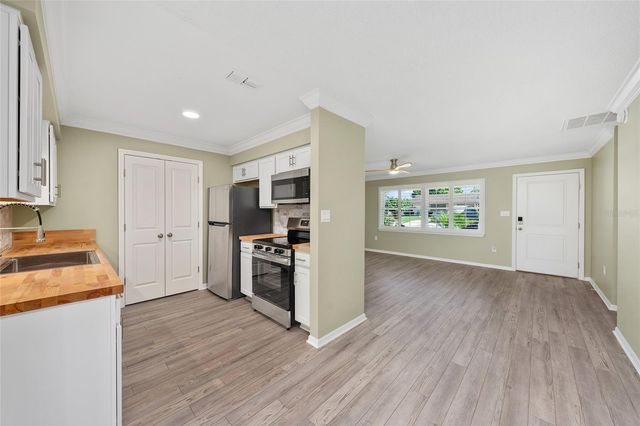 12531 ORANGEWOOD COURT, Tavares, FL 32778