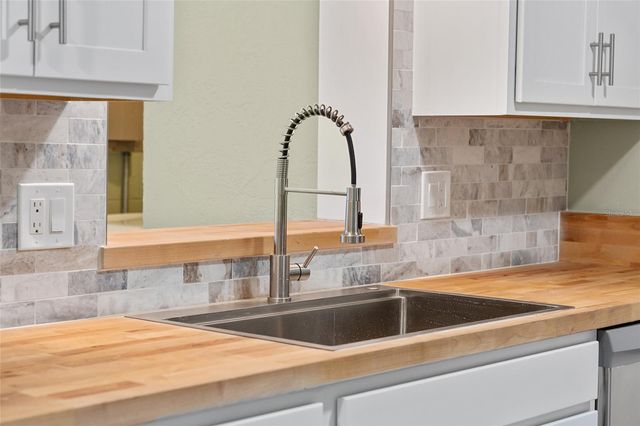 12531 ORANGEWOOD COURT, Tavares, FL 32778