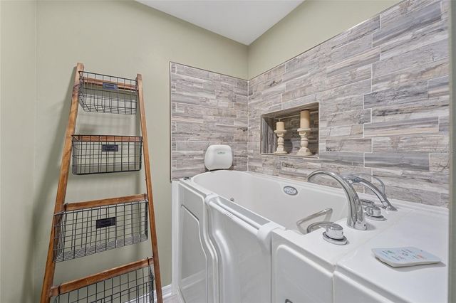 12531 ORANGEWOOD COURT, Tavares, FL 32778