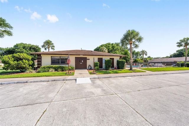 12531 ORANGEWOOD COURT, Tavares, FL 32778