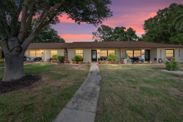 12531 ORANGEWOOD COURT, Tavares, FL 32778
