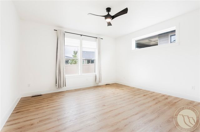 2514 Mountain Range Ct, Billings, MT 59106