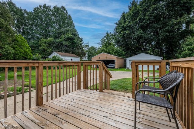 366 Palm Avenue, Akron, OH 44301