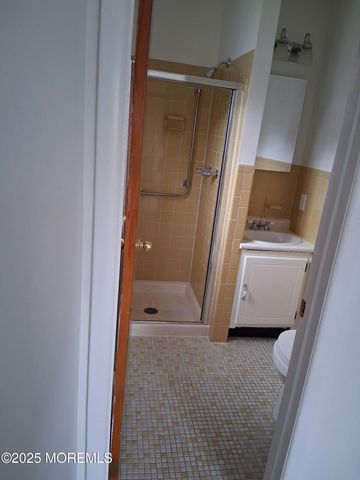 9 Harrington Drive S, Toms River, NJ 08757