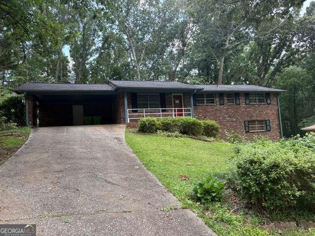 5835 S Bear Drive, Douglasville, GA 30135