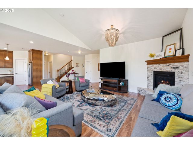 3216 Nw 105TH St, Vancouver, WA 98685