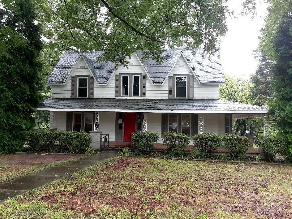 310 E Church Street, Troutman, NC 28166
