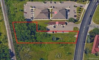 8402 Holly Road, Grand Blanc Charter Township, MI 48439