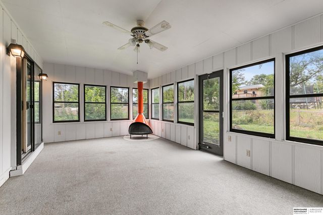 7620 Vine Street, Lincoln, NE 68505