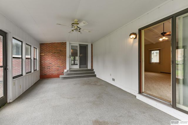 7620 Vine Street, Lincoln, NE 68505