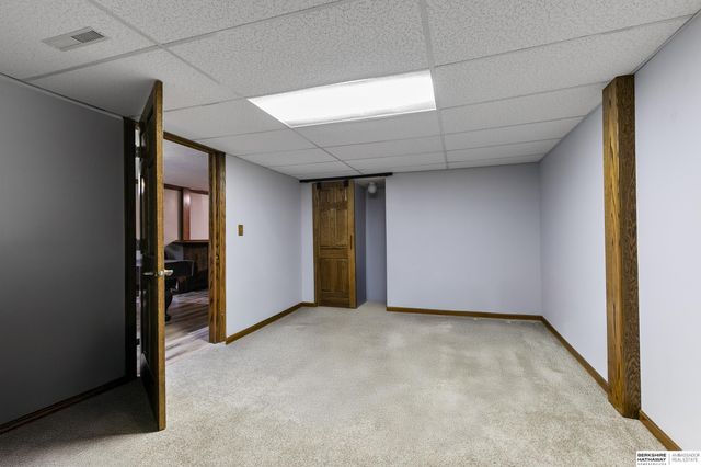 7620 Vine Street, Lincoln, NE 68505