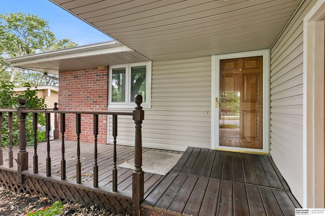 7620 Vine Street, Lincoln, NE 68505