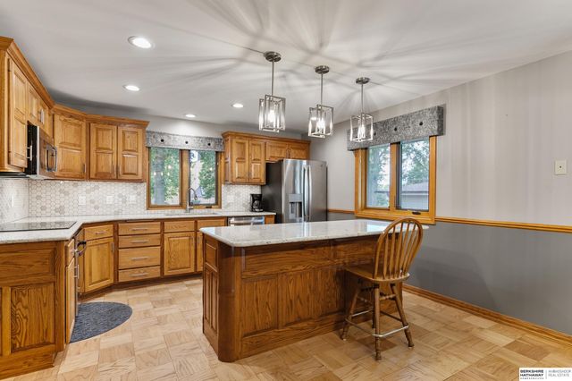 7620 Vine Street, Lincoln, NE 68505