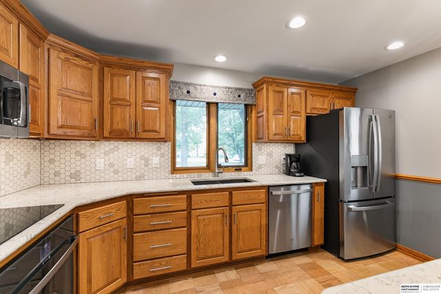 7620 Vine Street, Lincoln, NE 68505