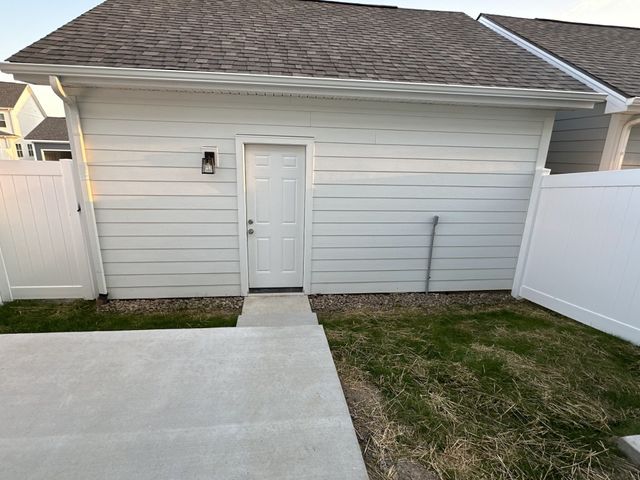 5049 Greentree Dr, Smyrna, TN 37167